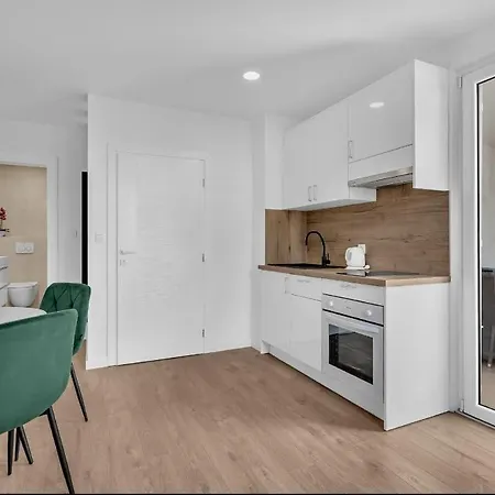 Kjara I Ivan Apartmán Makarská